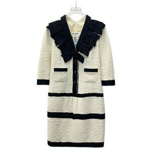 Chanel Beige Bow V-Neck Long Sleeve Tweed Dress